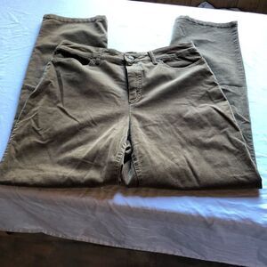 Croft and Barrow Corduroy Pants Tan Size 10